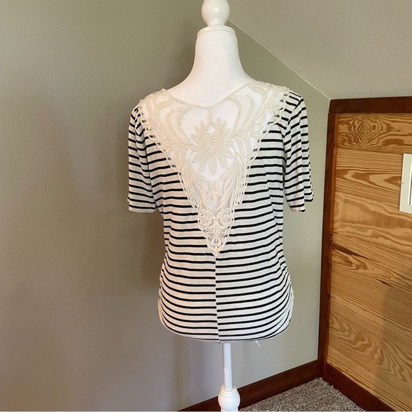 Charlotte Russe Striped Sheer Lace Crochet Back Top Blouse Large - Picture 3 of 7
